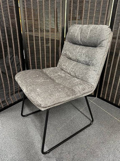 4 Stühle PINA Stoff grau Möbel Rufli AG 6-stuhle-pina-stoff-laura-108-grau-kufen-metall-schwarz-1
