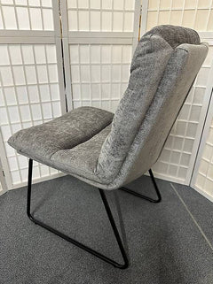 4 Stühle PINA Stoff grau Möbel Rufli AG 6-stuhle-pina-stoff-laura-108-grau-kufen-metall-schwarz-5