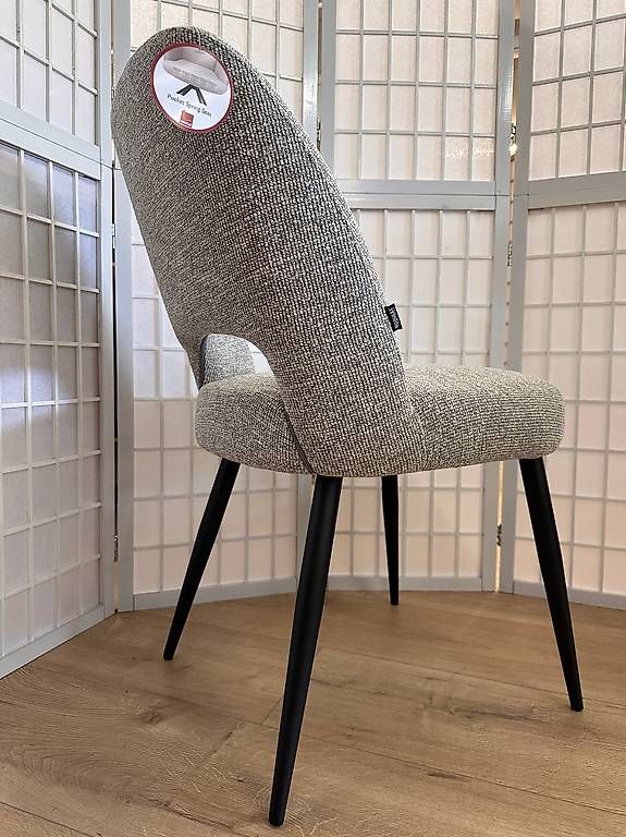 6 Stühle ZIAN Stoff graubeige Federkernsitz Möbel Rufli AG 6-stuhle-zian-stoff-84-clay-graubeige-federkernsitz-4