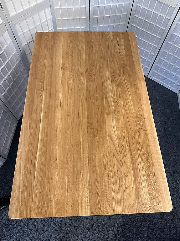 Tisch ELIAS MOLLIS Wildeiche massiv 130 x 80 cm Möbel Rufli AG bistro-tisch-elias-mollis-wildeiche-massiv-natur-lackiert-quadratisch-130x80-cm-3