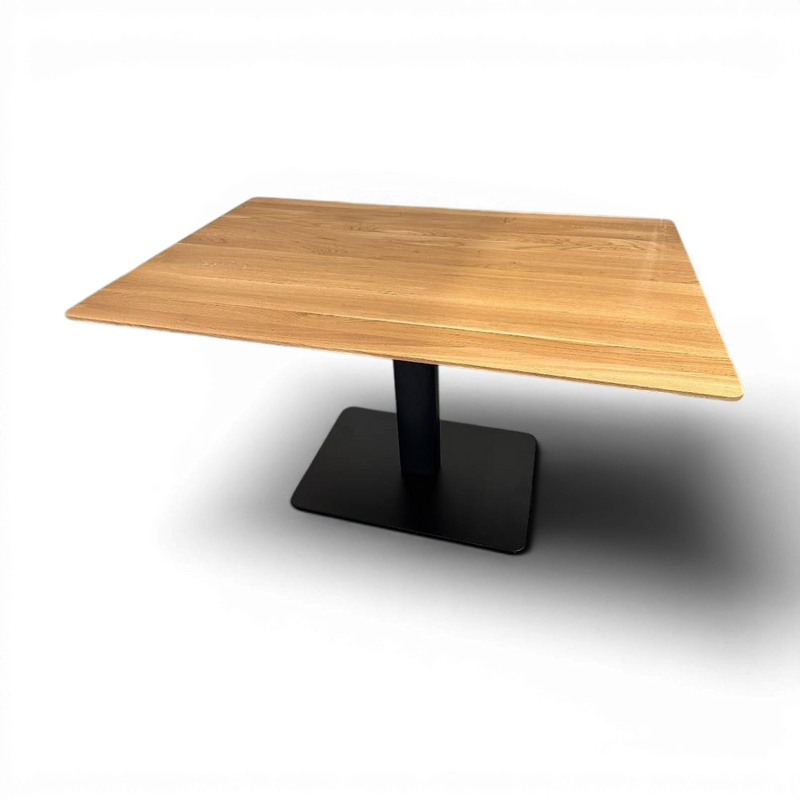 Tisch ELIAS MOLLIS Wildeiche massiv 130 x 80 cm Möbel Rufli AG bistro-tisch-elias-mollis-wildeiche-massiv-natur-lackiert-quadratisch-130x80-cm