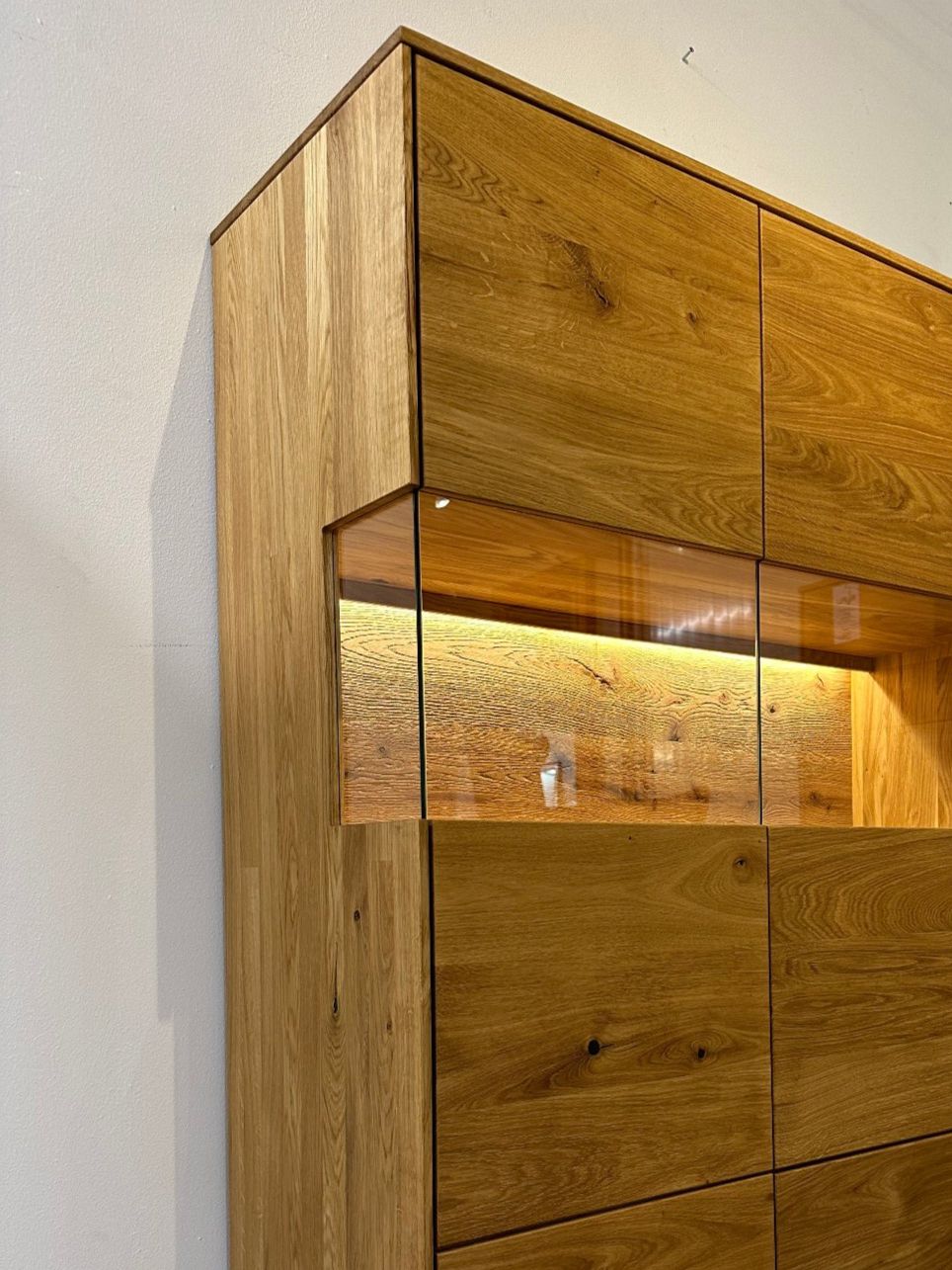 Highboard ST. GALLEN Wildeiche massiv 165 cm