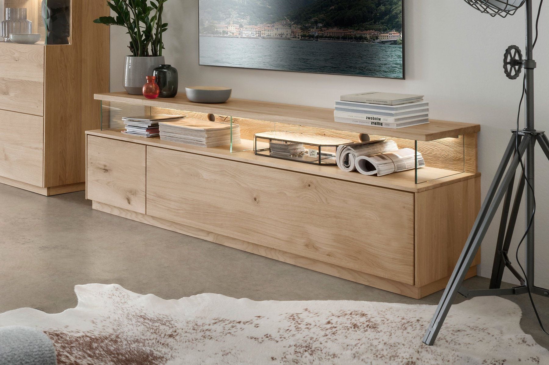 Lowboard ST. GALLEN Wildeiche massiv 170 cm