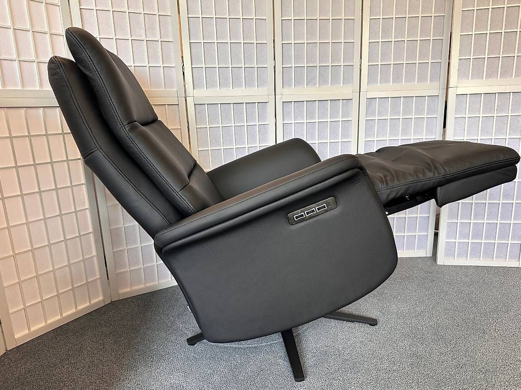 Relax Sessel ATLAS Leder schwarz Möbel Rufli AG relax-sessel-atlas-leder-schwarz-3-motorig-herz-waage-akku-8
