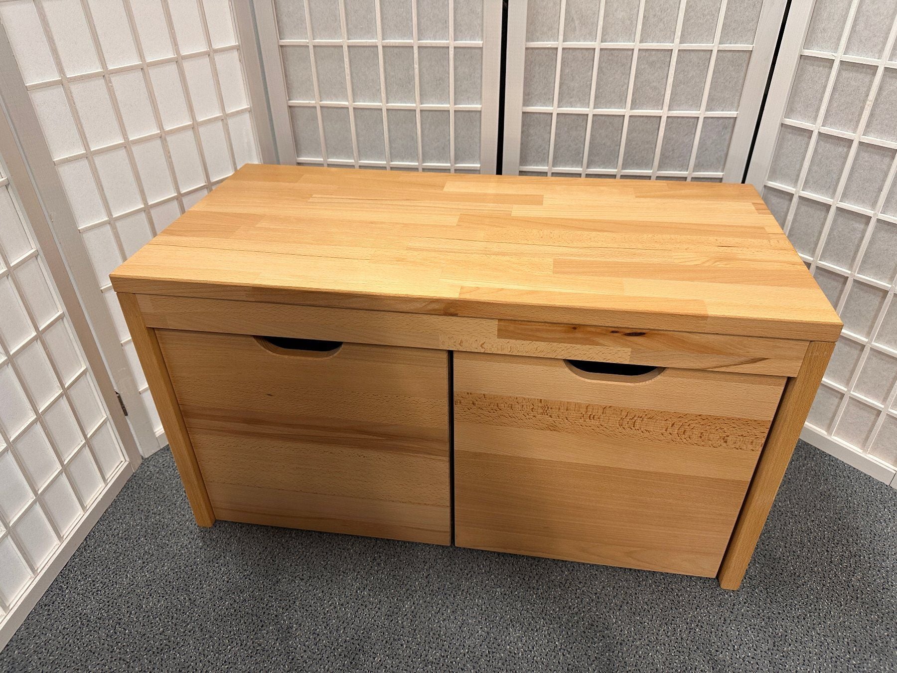 Sitzbank COLON Kernbuche massiv 82 cm 2 Schubladen Möbel Rufli AG sitzbank-garderobe-colon-kernbuche-massiv-2-schubladen-82-cm-2