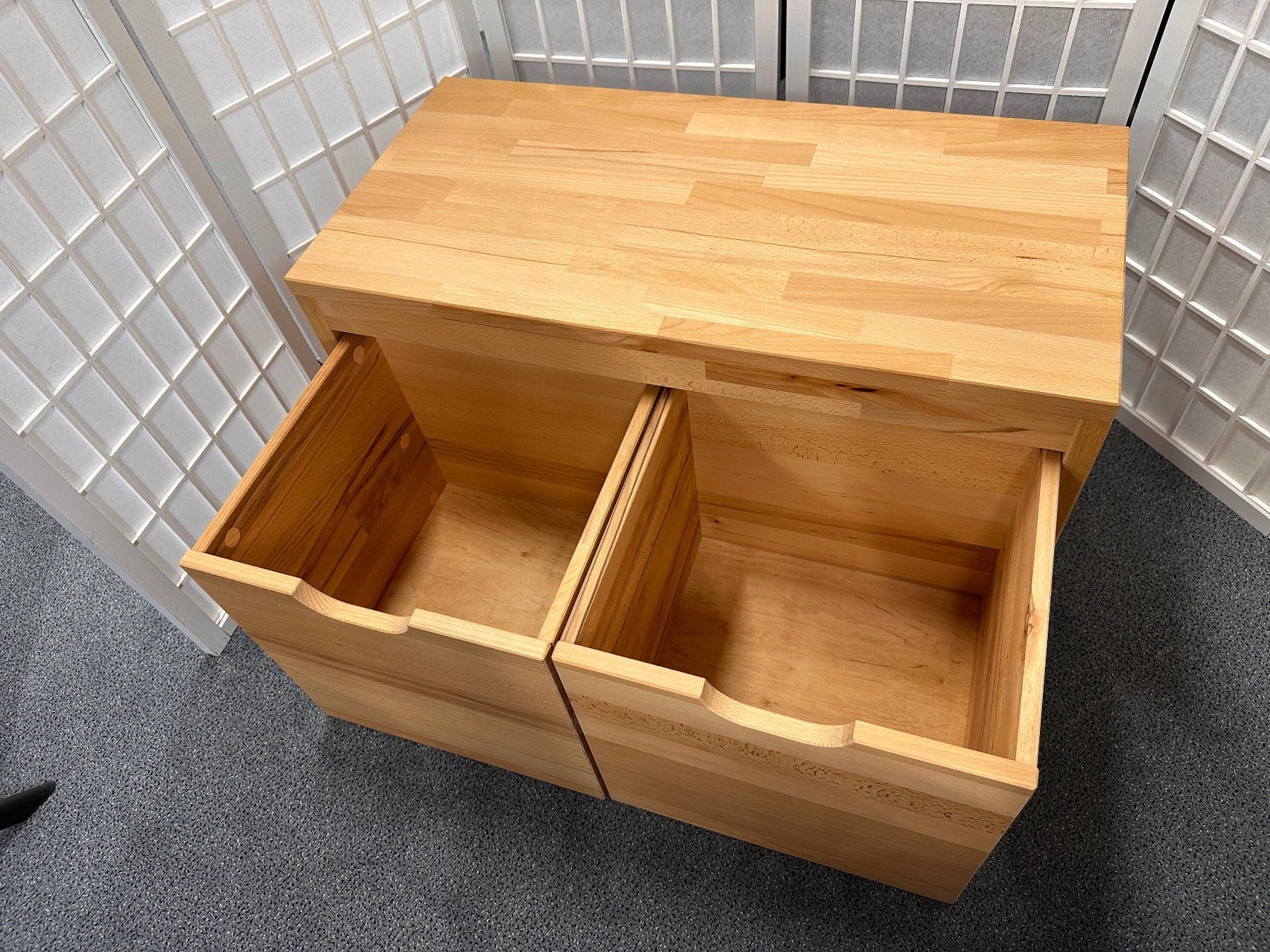 Sitzbank COLON Kernbuche massiv 82 cm 2 Schubladen Möbel Rufli AG sitzbank-garderobe-colon-kernbuche-massiv-2-schubladen-82-cm-3