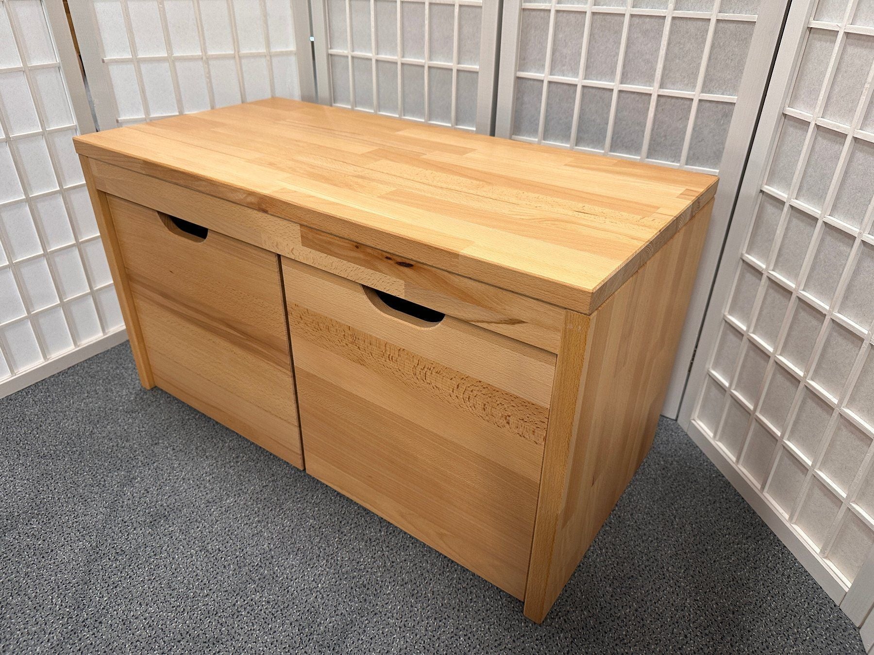 Sitzbank COLON Kernbuche massiv 82 cm 2 Schubladen Möbel Rufli AG sitzbank-garderobe-colon-kernbuche-massiv-2-schubladen-82-cm