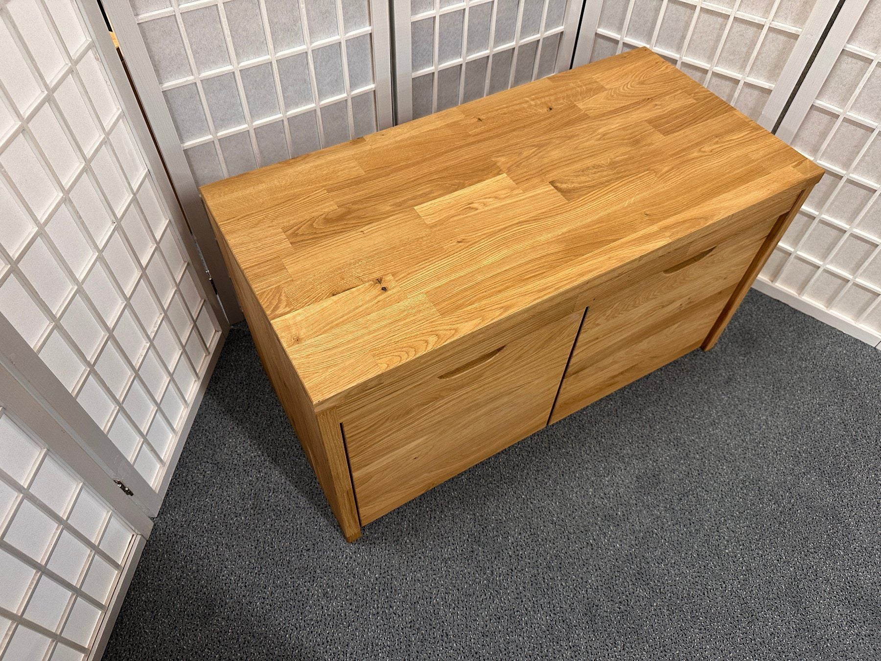 Sitzbank COLON Wildeiche massiv 82 cm 2 Schubladen Möbel Rufli AG sitzbank-garderobe-colon-wildeiche-massiv-2-schubladen-82-cm-5
