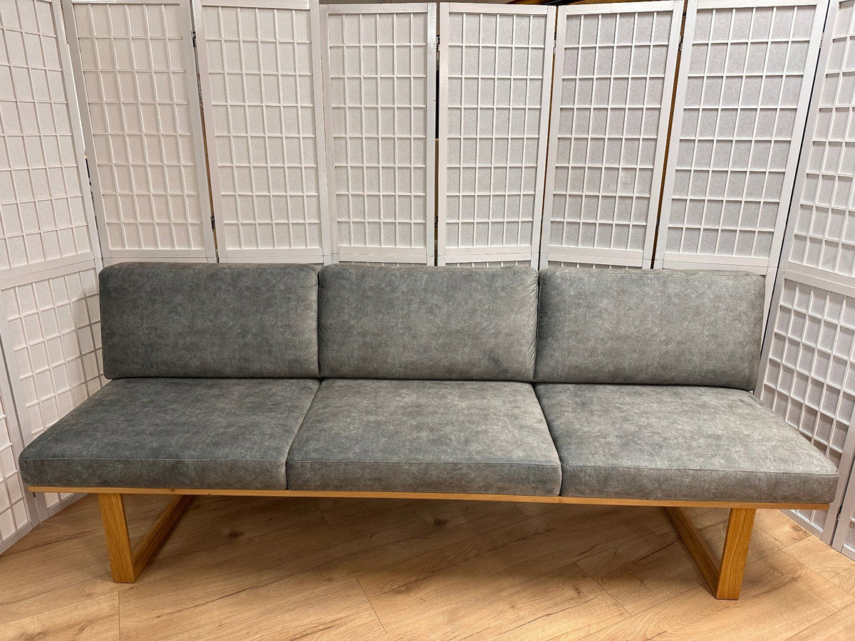 Sitzbank VARIA Microfaser Wildeiche massiv 220 cm Möbel Rufli AG sitzbank-wimmer-varia-microfaser-amour-5513-iceberg-green-wildeiche-massiv-bianco-220-cm