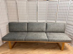 Sitzbank VARIA Microfaser Wildeiche massiv 220 cm Möbel Rufli AG sitzbank-wimmer-varia-microfaser-amour-5513-iceberg-green-wildeiche-massiv-bianco-220-cm
