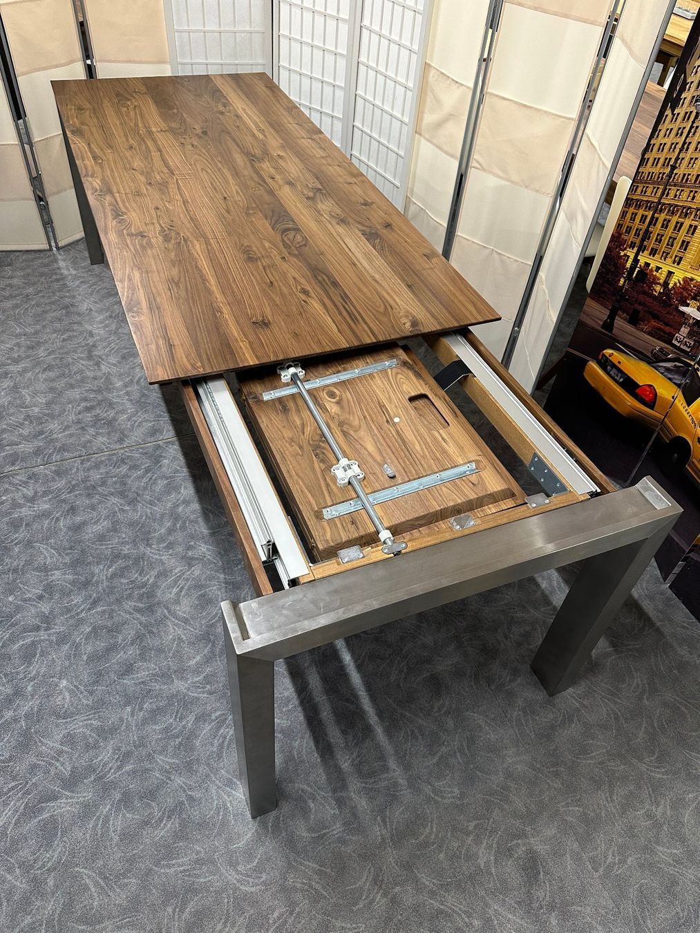 Auszugtisch CELINA Nussbaum massiv 200/260/320 x 90 cm