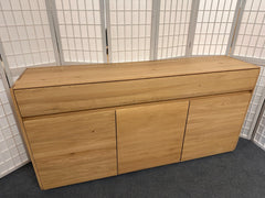 Sideboard NYON Asteiche massiv bianco geölt Möbel Rufli AG wimmer-sideboard-nyon-rustikale-asteiche-wildeiche-eiche-bianco-178-cm-Schubladen-2
