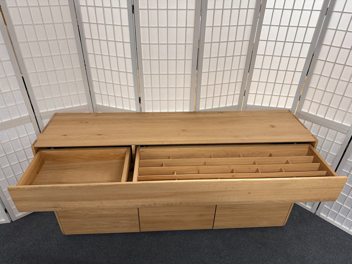 Sideboard NYON Asteiche massiv bianco geölt Möbel Rufli AG wimmer-sideboard-nyon-rustikale-asteiche-wildeiche-eiche-bianco-178-cm-Schubladen-5